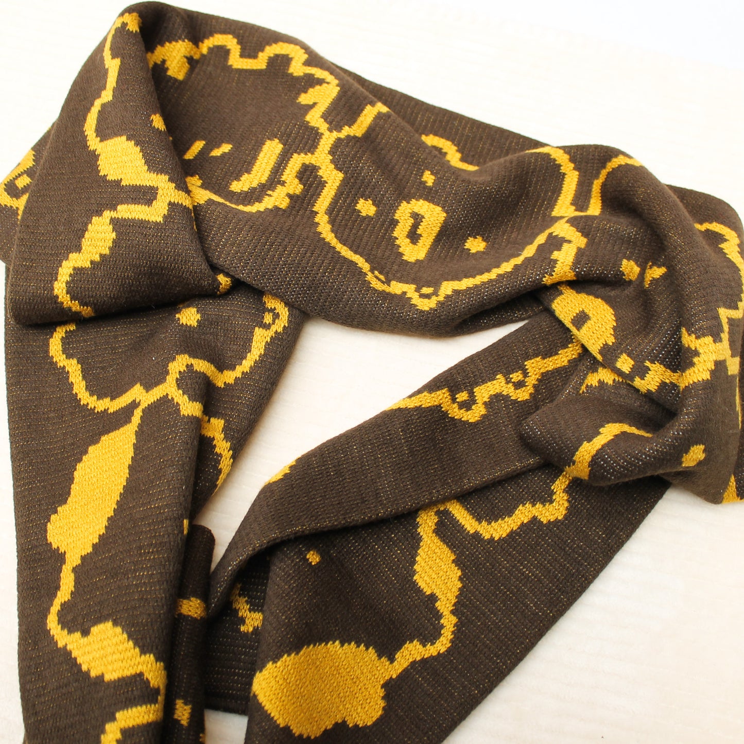 Knitted Cozy Scarf