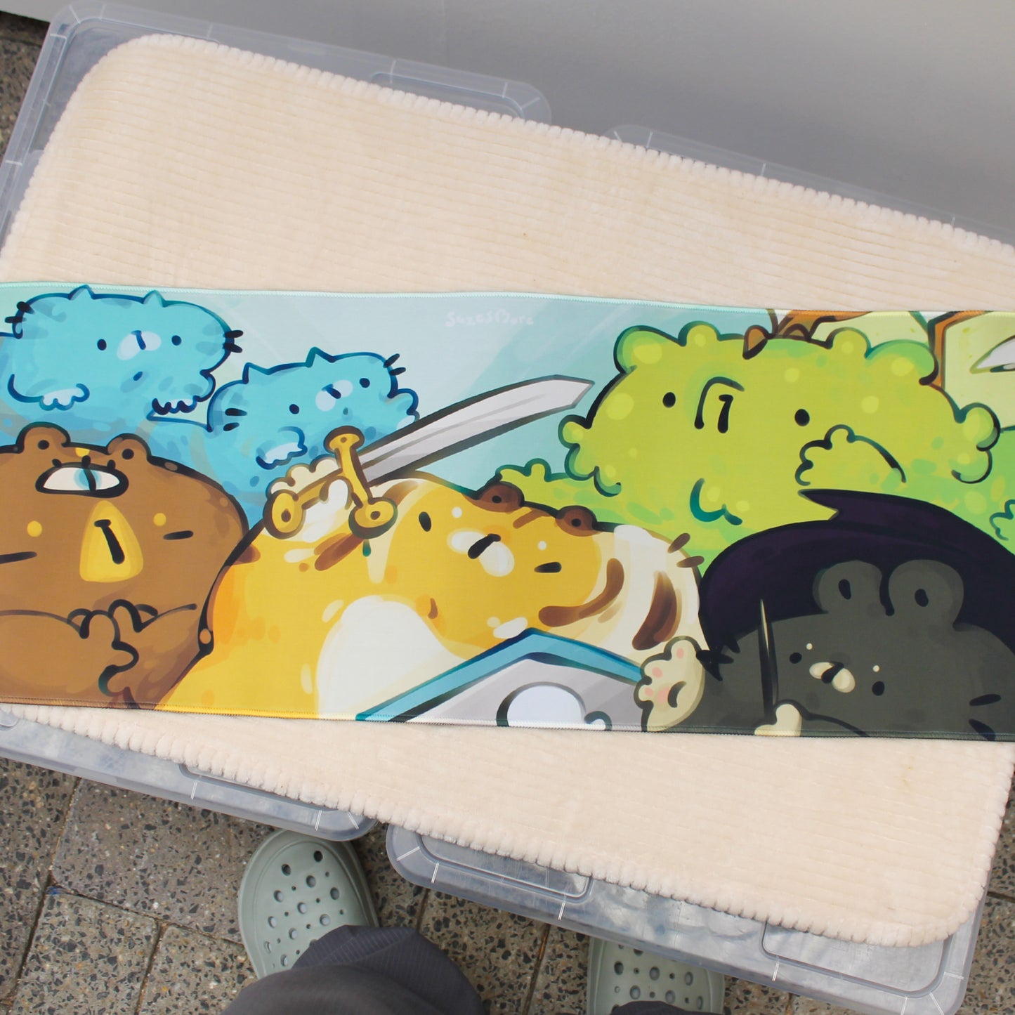 Fantastic Chonks Deskpad