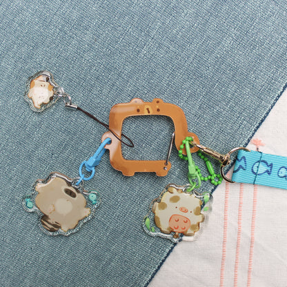 Wonky Chonky Bear Carabiner