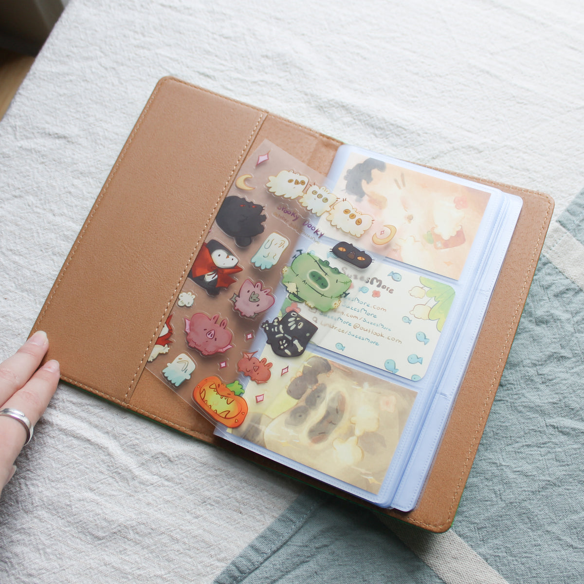 Floral Green | Collector Book