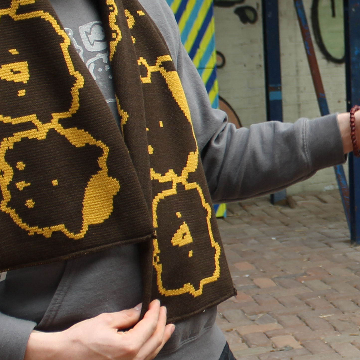 Knitted Cozy Scarf